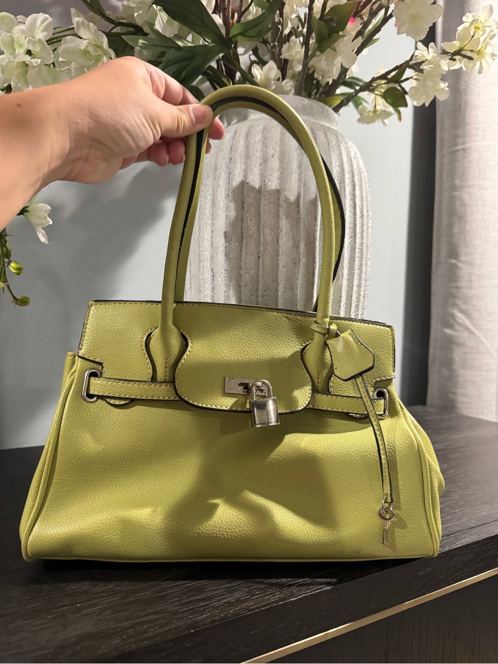 Top-Handle Satchel Bag w/ Lock & Key lime/olive green